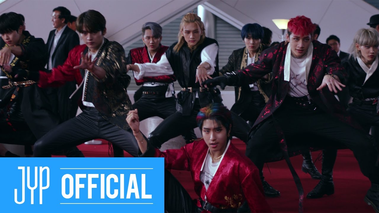 Stray Kids – Back Door