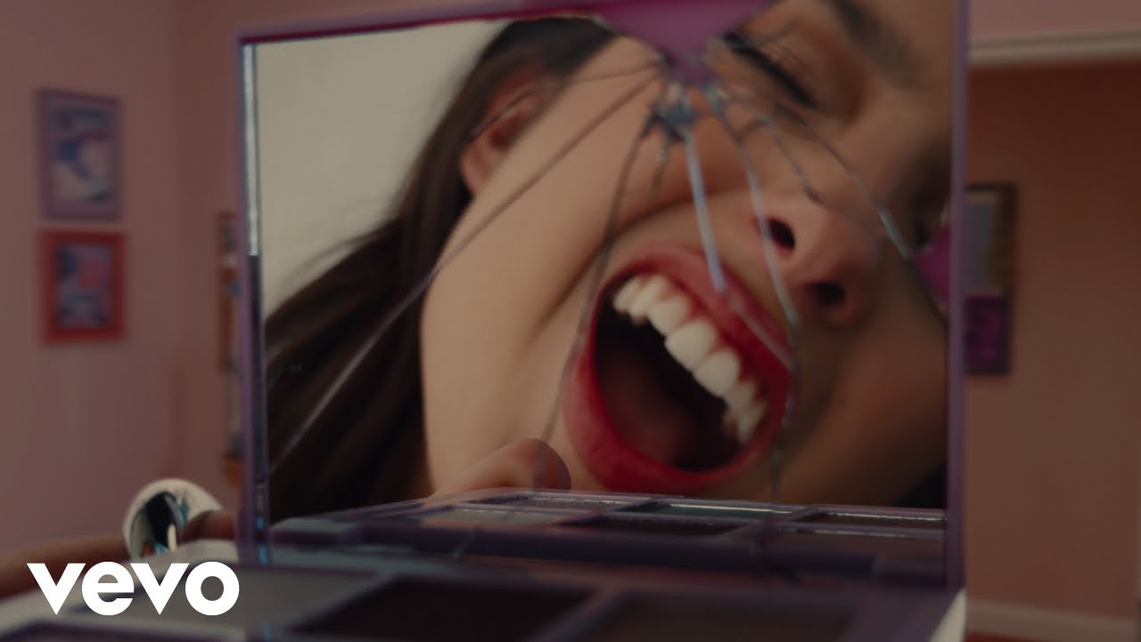 Olivia Rodrigo – Get Him Back!