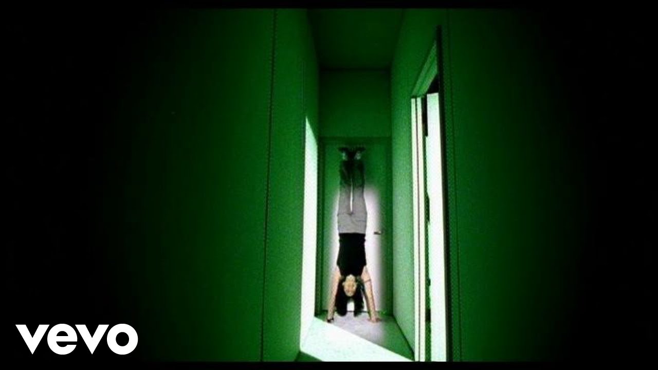 Bryan Adams & Melanie C – When You're Gone