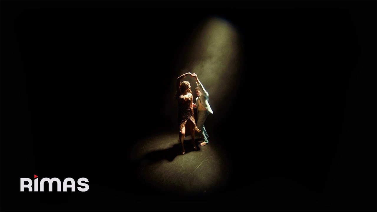 Bad Bunny – BAILE INoLVIDABLE