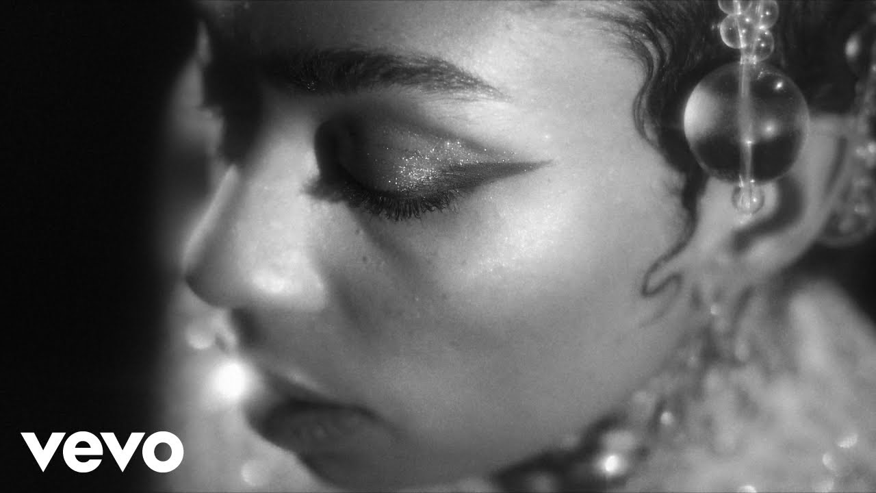 Celeste – I Can See The Change