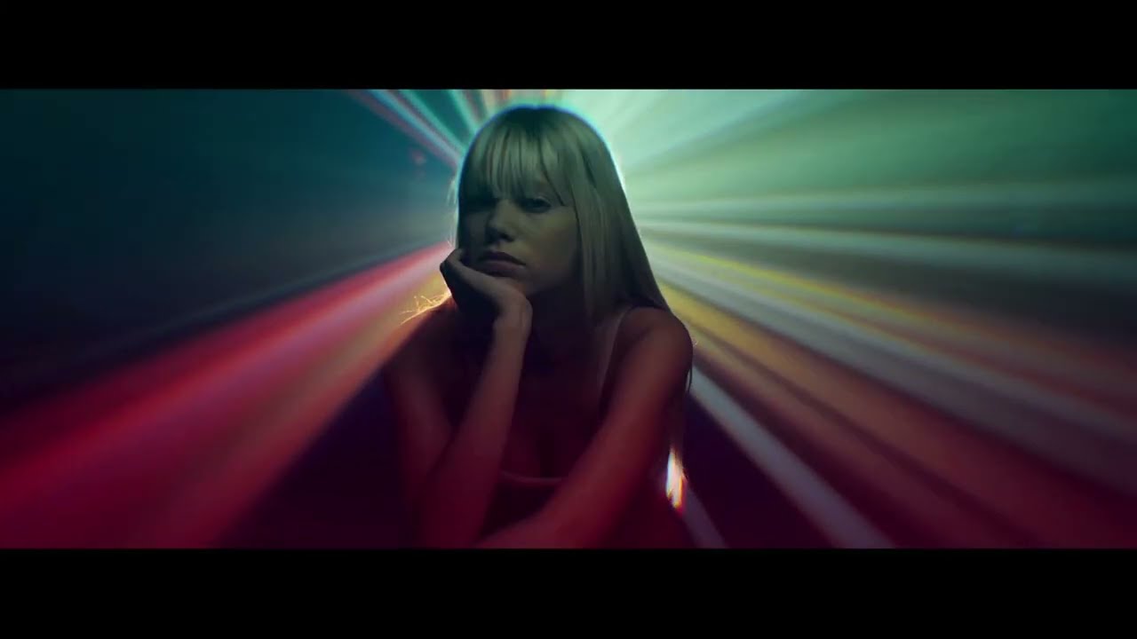 Johnny O. – Fantasy Girl (Luca Debonaire x Da Clubbmaster Edit)