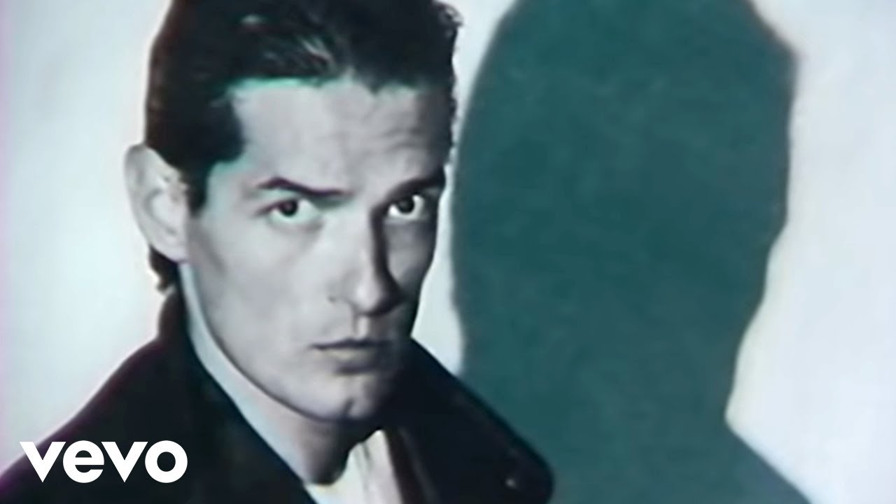 Video starten: Falco – Der Kommissar