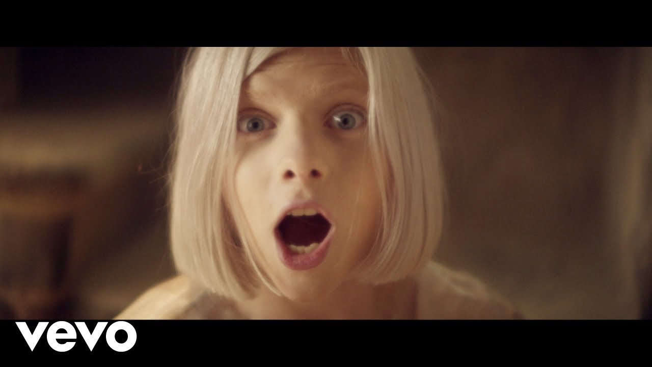 Aurora – Conqueror