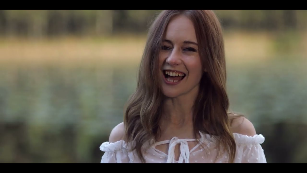 Video starten: Pauline – Wie ein Schmetterling