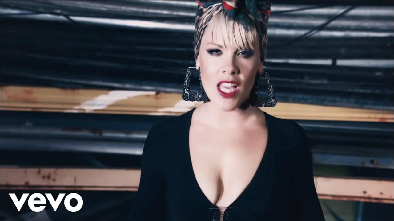 P!nk – Secrets