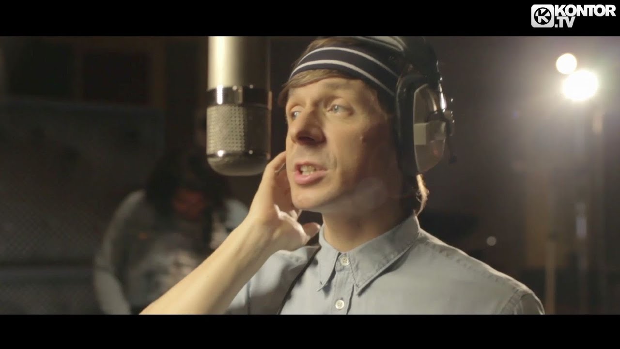 Video starten: Martin Solveig – The Night Out