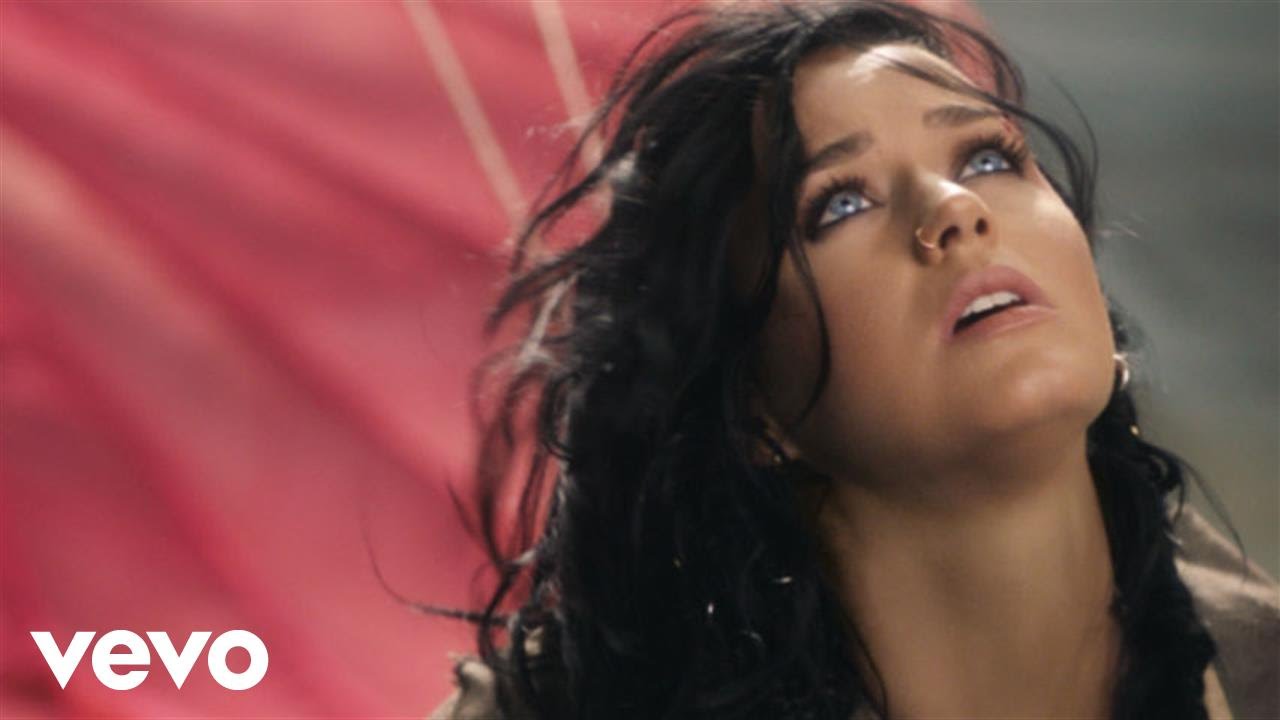 Katy Perry – Rise