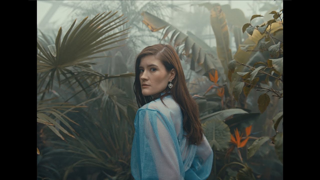 Madeline Juno – Gib doch nach