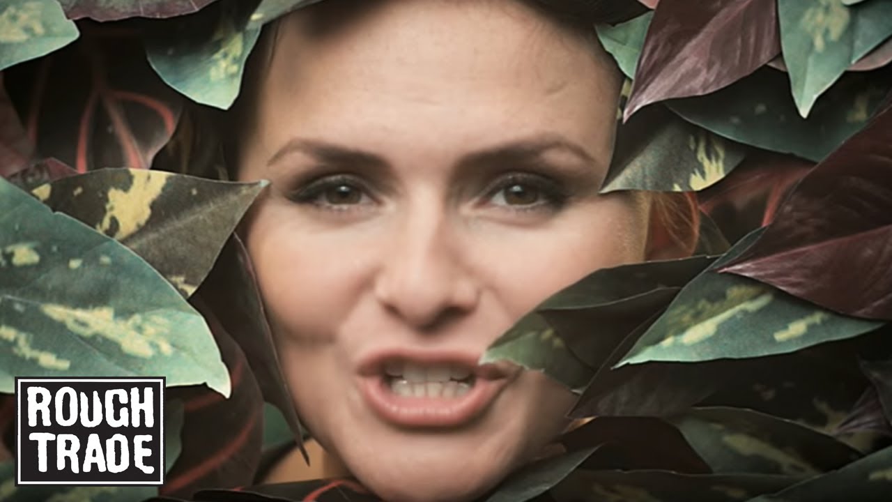 Video starten: Emilíana Torrini – Jungle Drum