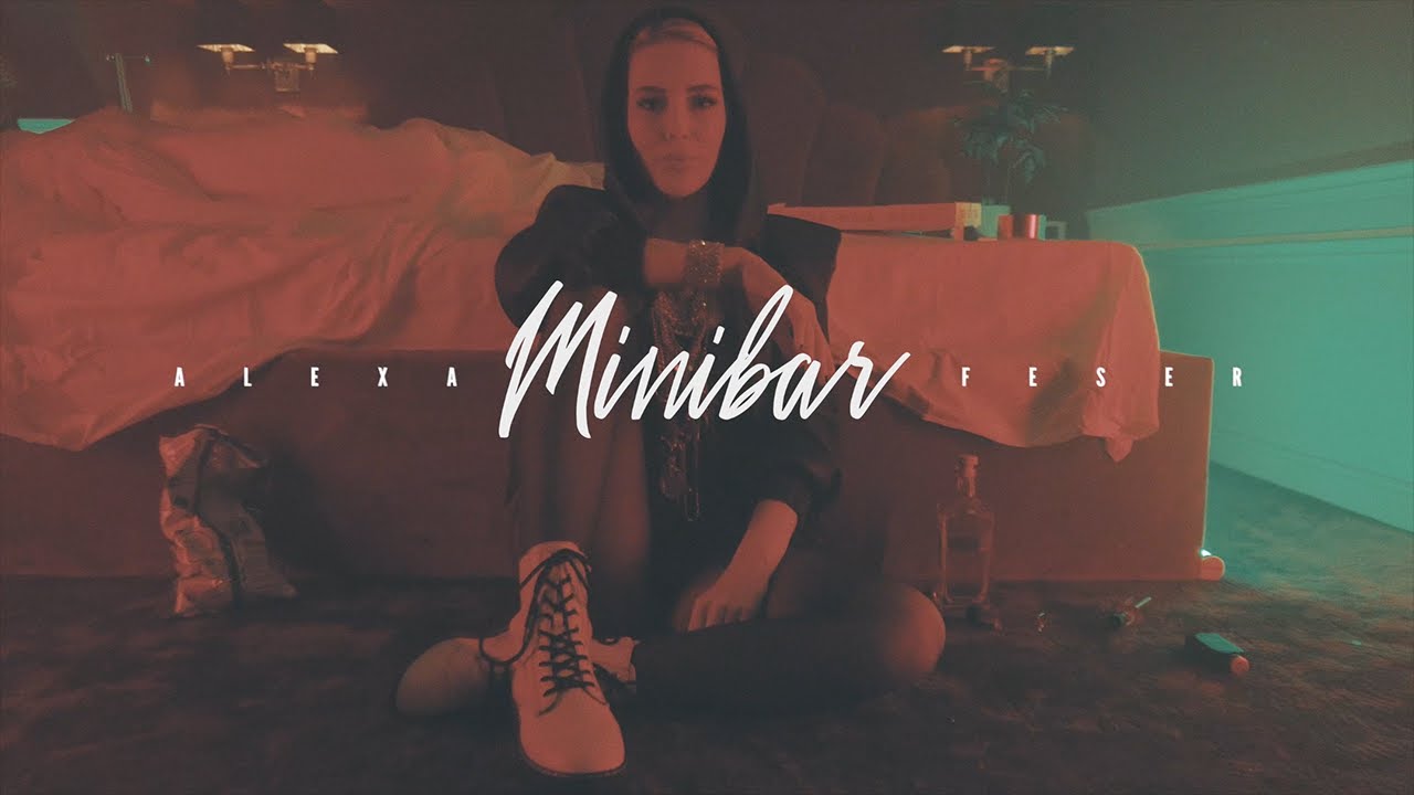 Alexa Feser – Minibar