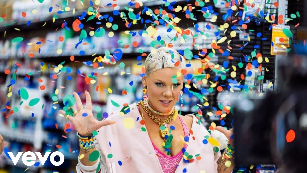 Video starten: P!nk – Never Gonna Not Dance Again