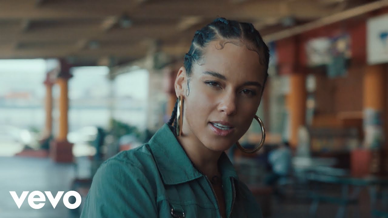 Alicia Keys – Underdog