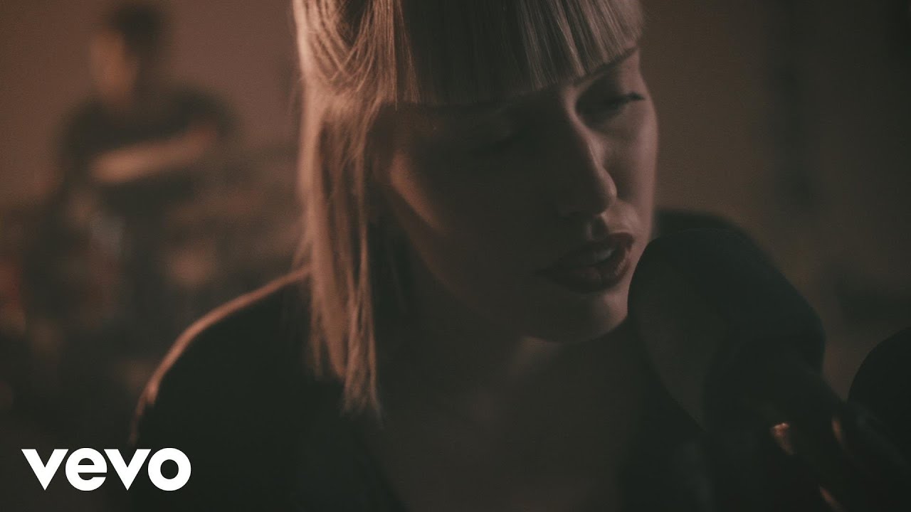 LEA – Schwerelos