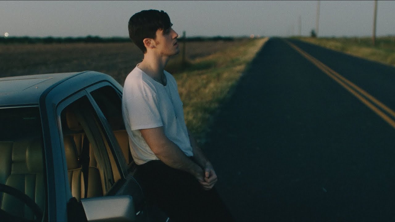 Lauv – Paris In The Rain