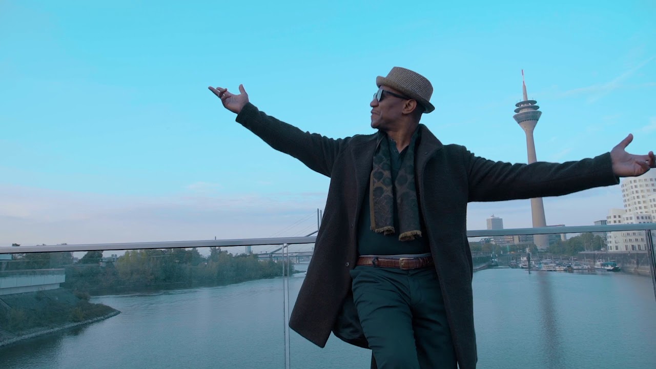 Jerome Walker – Love Town