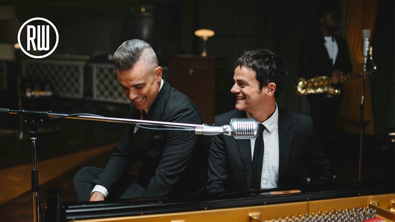 Robbie Williams feat. Jamie Cullum – Merry Xmas Everybody