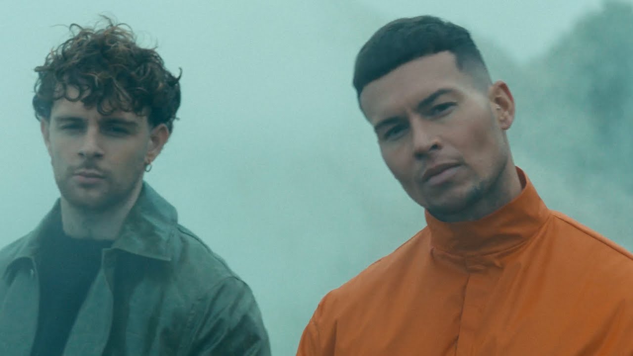 Joel Corry & Tom Grennan – Lionheart (Fearless)