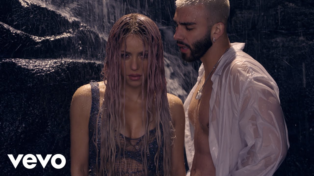 Shakira & Manuel Turizo – Copa Vacía