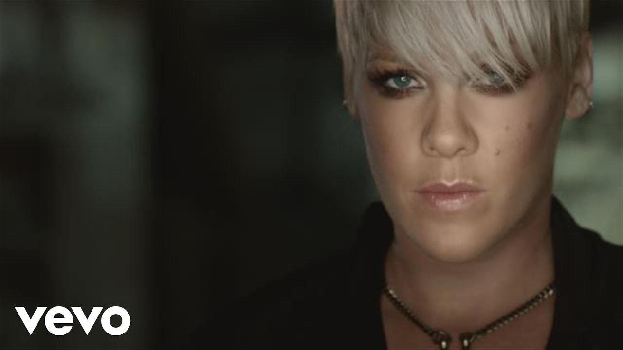 P!nk – F**kin' Perfect