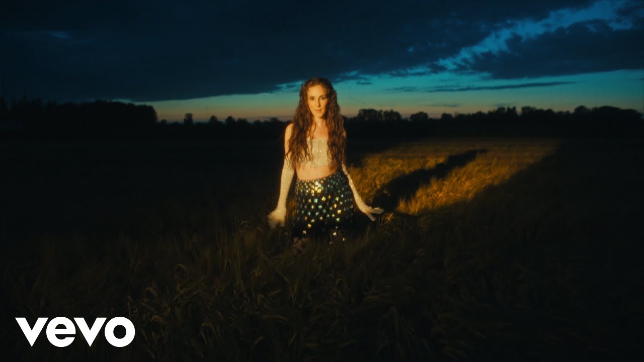Elif Sima – Glow Up