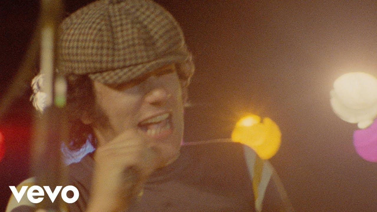 Video starten: AC/DC – Back in Black