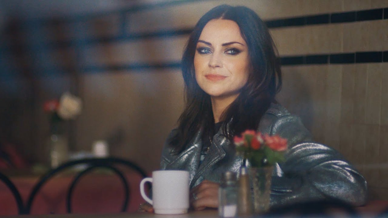 Amy Macdonald – Fire