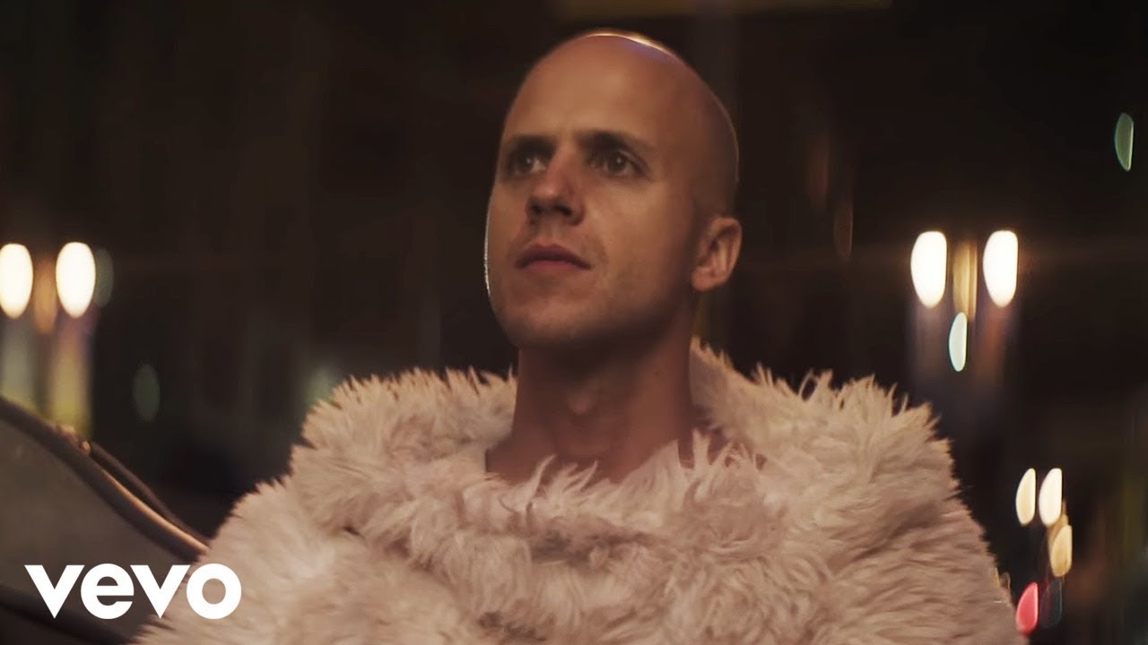 Milow – Howling At The Moon