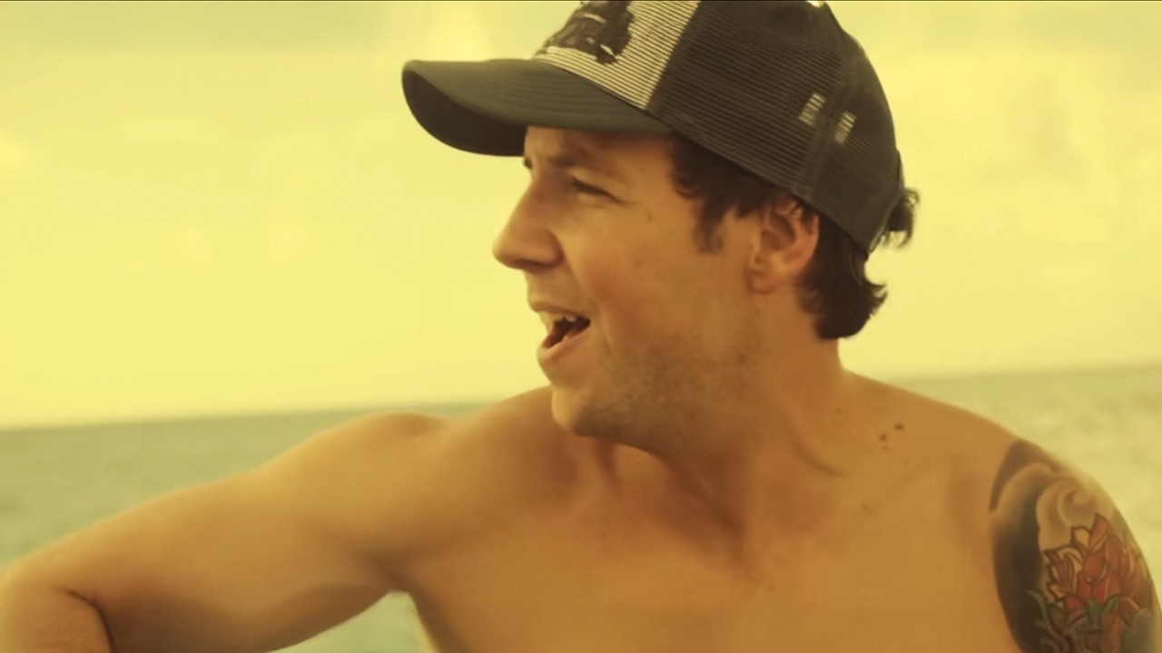 Video starten: Simple Plan feat. Sean Paul – Summer Paradise