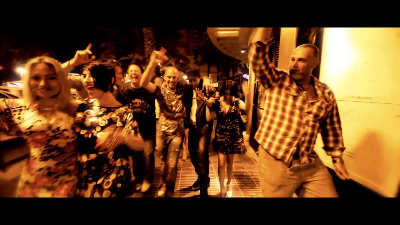 Video starten: Darius & Finlay feat. Nicco – Till Morning