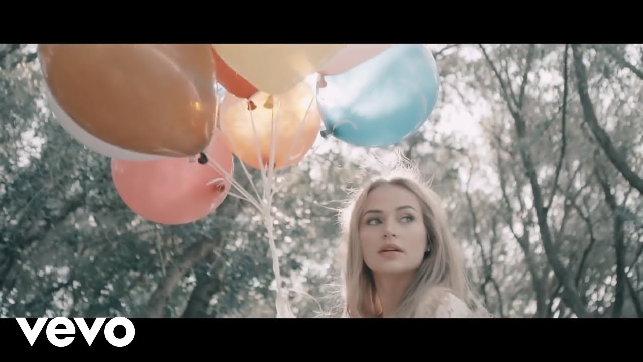 Burak Yeter – Happy