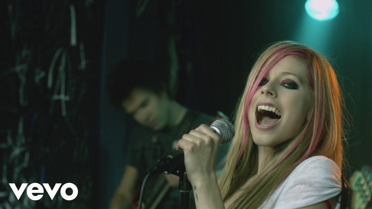 Avril Lavigne – What The Hell