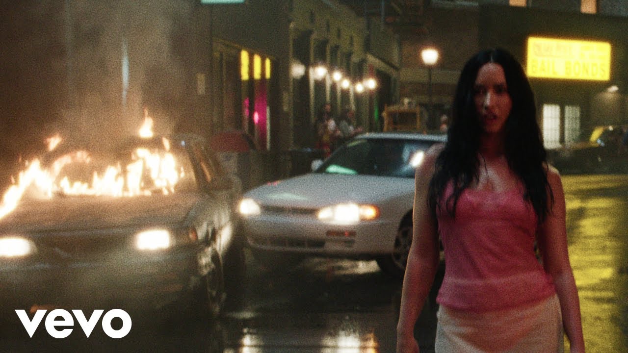 Video starten: Demi Lovato – Fast