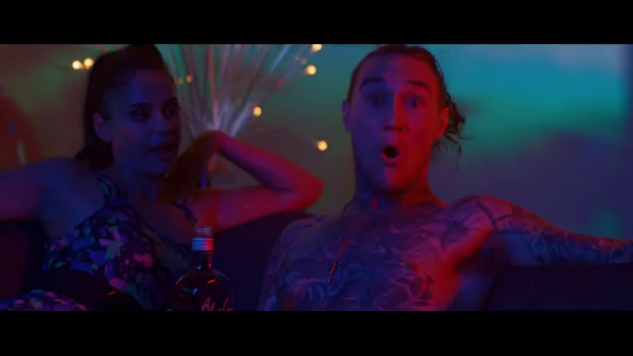 tyDi feat. Nash Overstreet – Tear Me Up