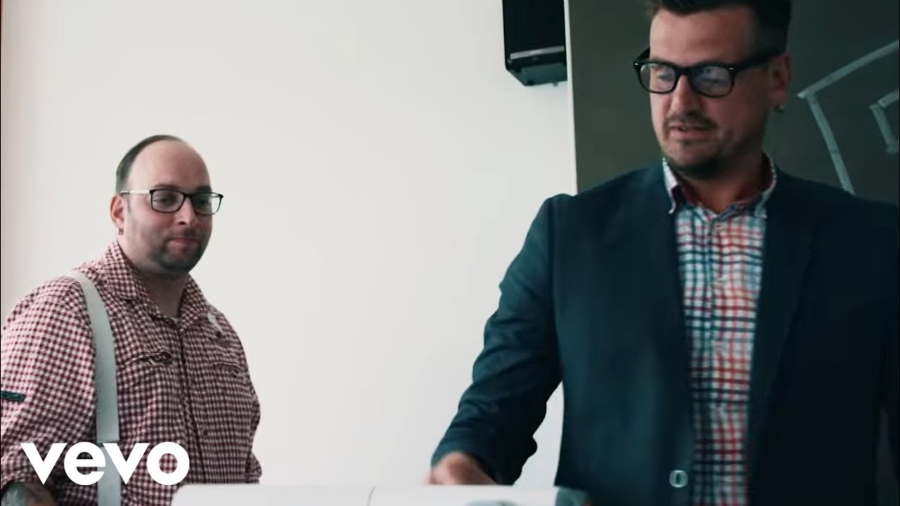 Stereoact feat. Sarah Lombardi – Wunschkonzert