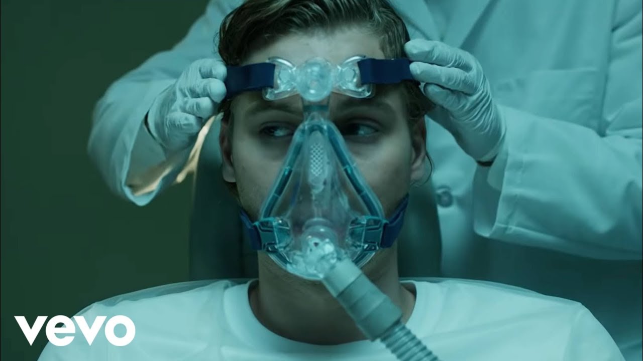 5 Seconds Of Summer – Teeth