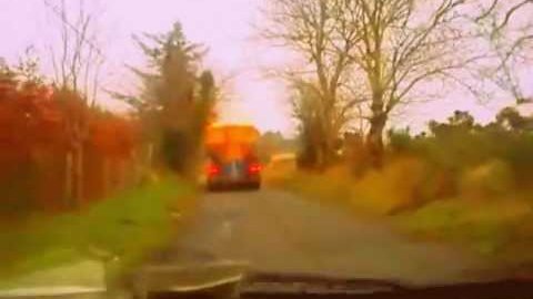 Video starten: All The Luck In The World – Never
