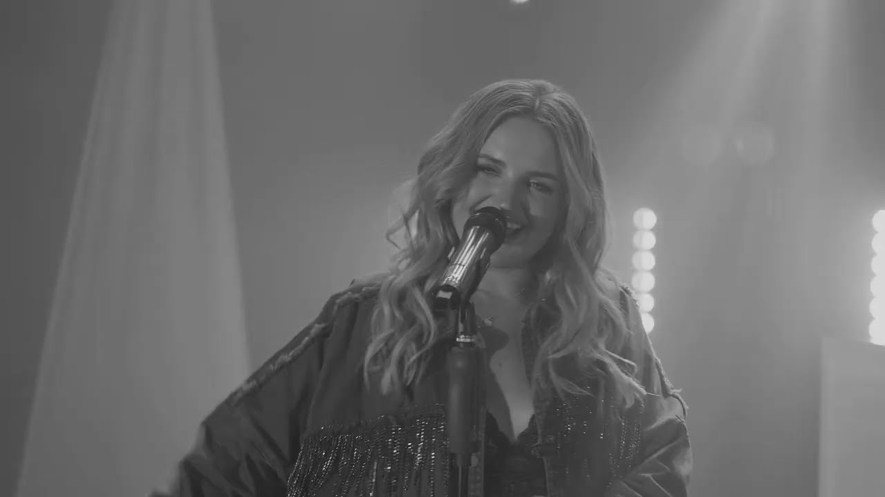 Video starten: Mina Harber Band – Leben