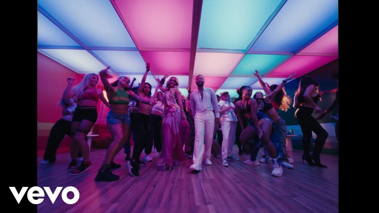 John Legend & Saweetie – All She Wanna Do