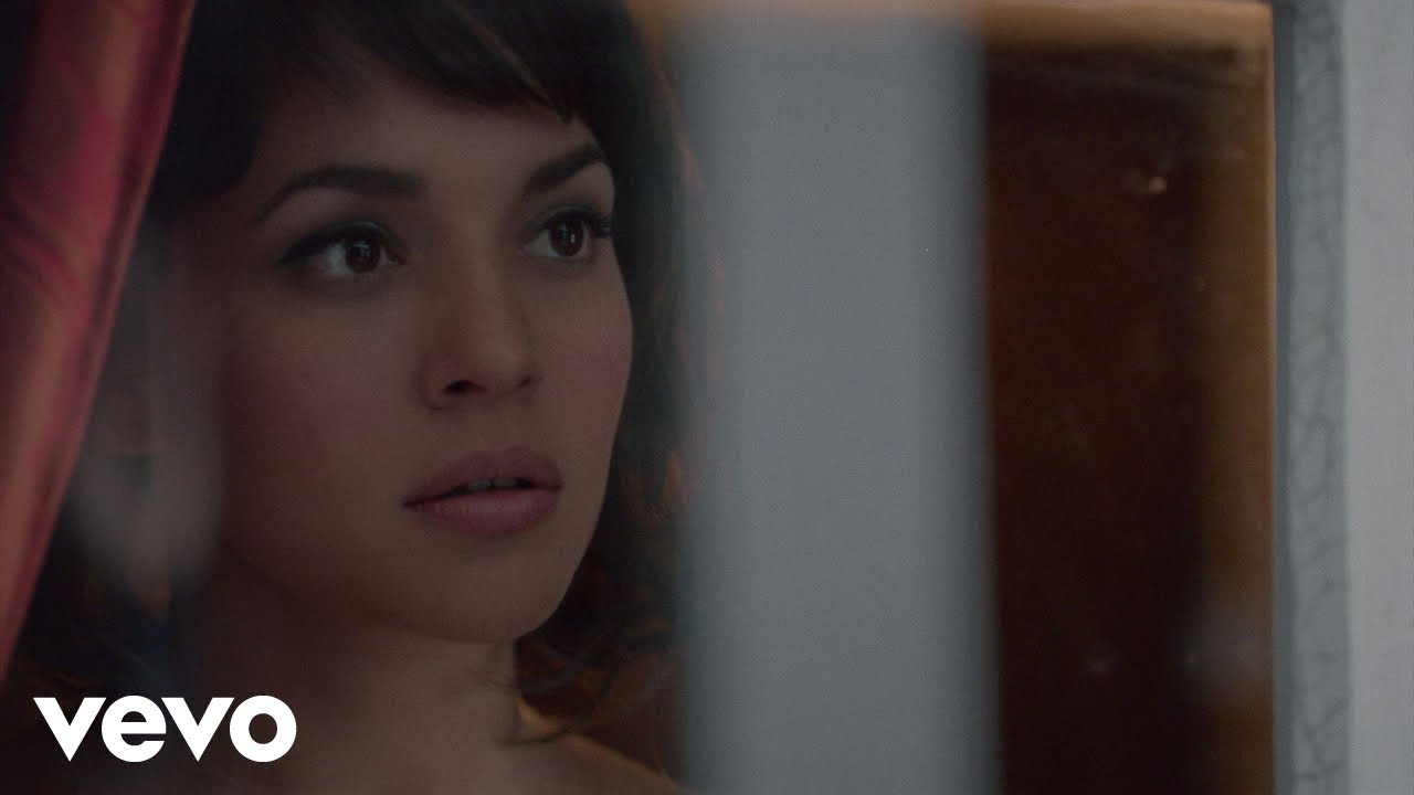 Video starten: Norah Jones – Happy Pills