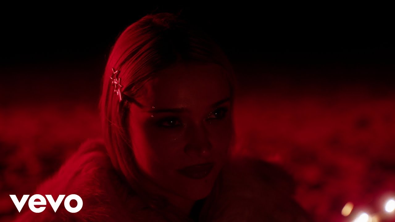 Lolo Zouaï &ndash; Reverie