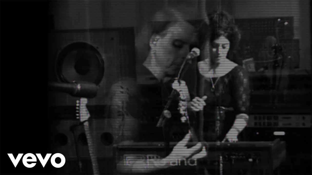 Sharon Van Etten & the Attachment Theory &ndash; Sharon Van Ette