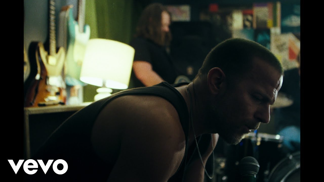 Kip Moore &ndash; Solitary Track