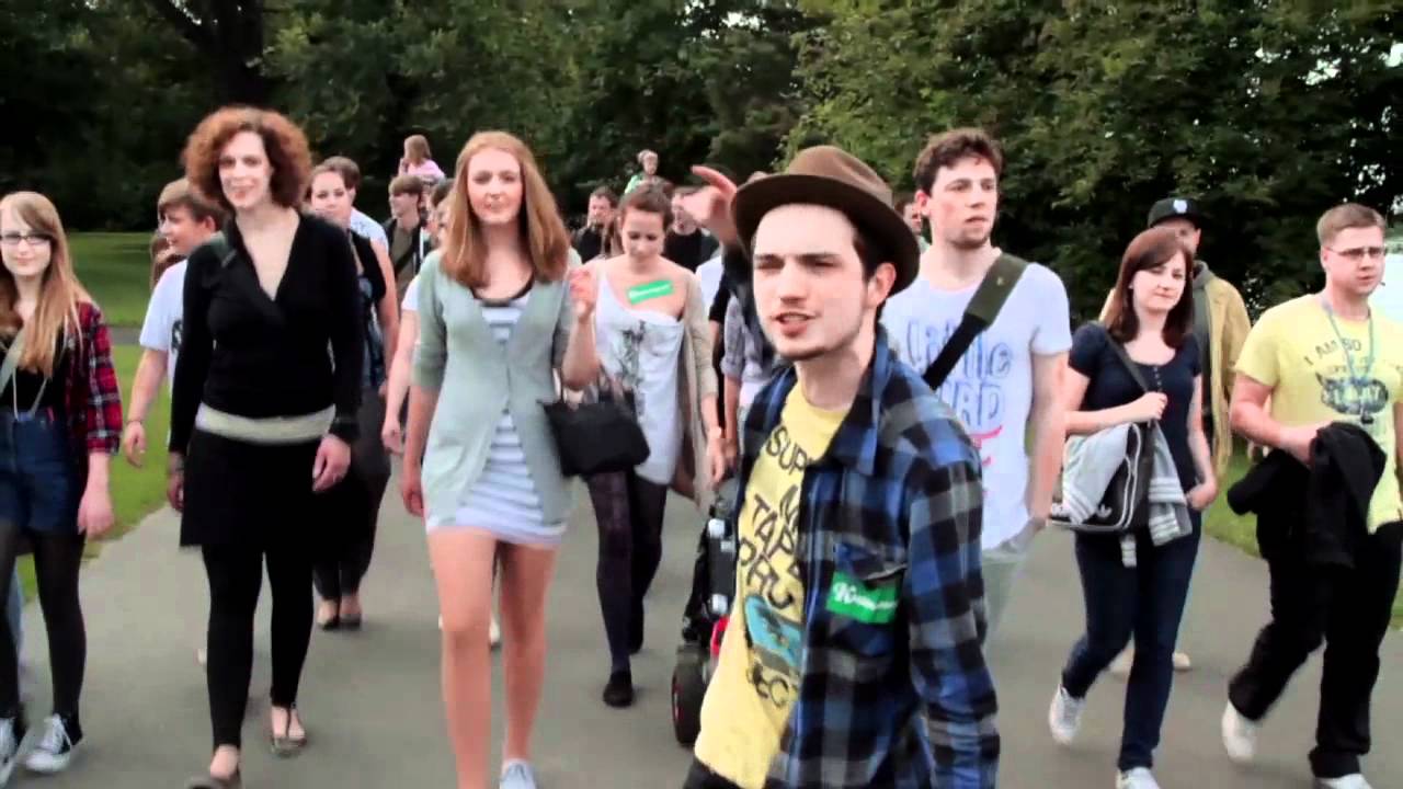 Video starten: The Love Bülow – Los!