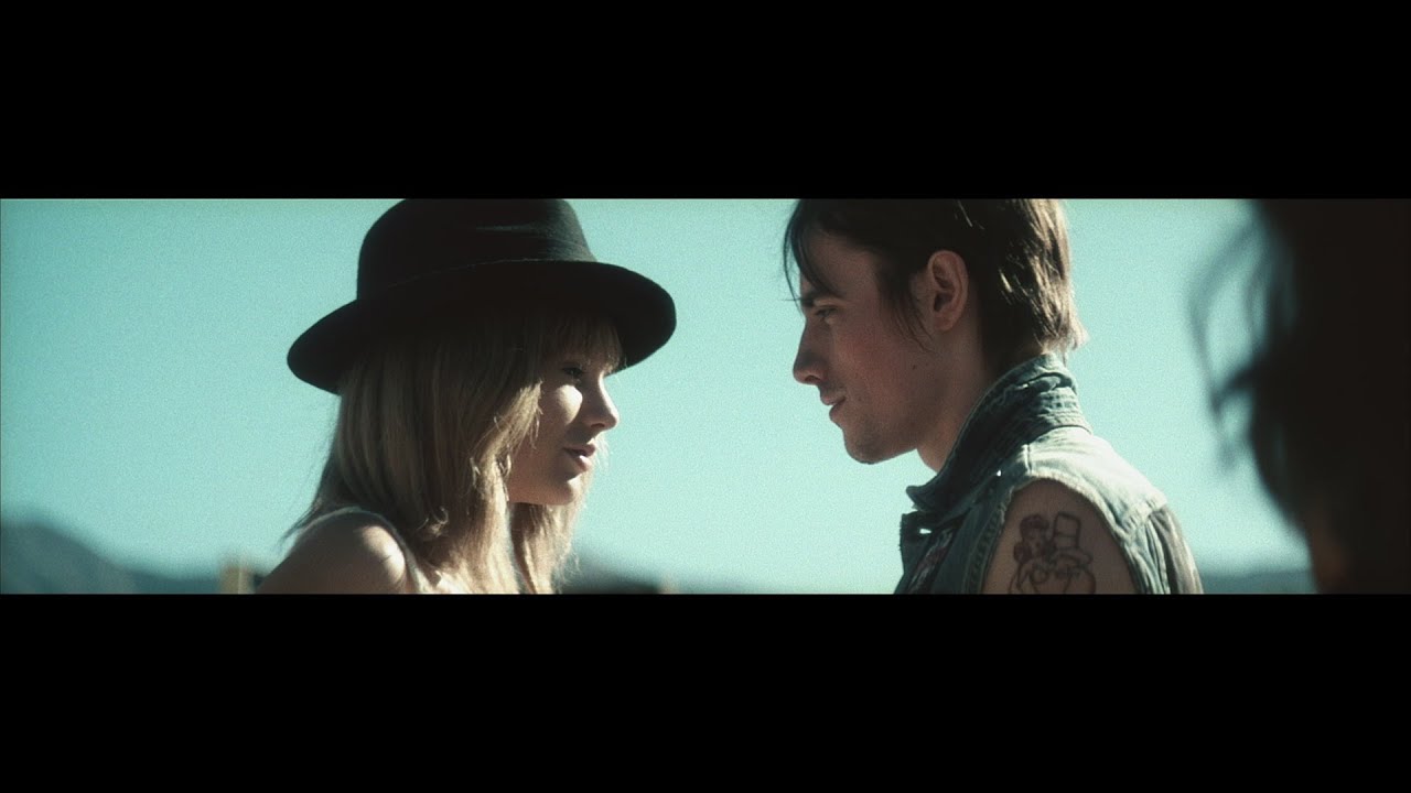 Video starten: Taylor Swift – I Knew You Were Trouble