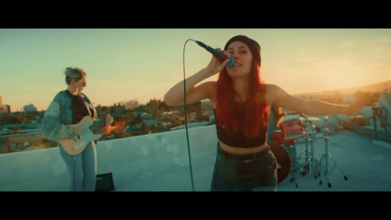 Video starten: KERFOR – I'm A Lot