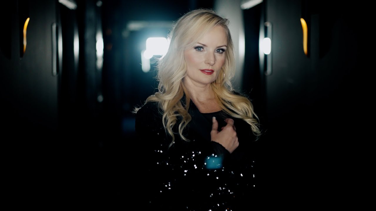 Video starten: Antje Klann – Verbotene Gefühle