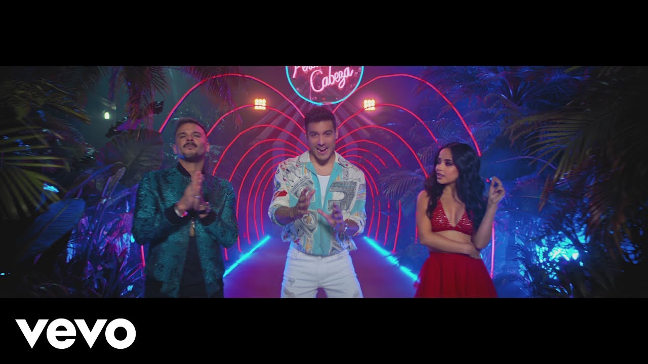 Carlos Rivera, Becky G. & Pedro Capó – Perdiendo la cabeza