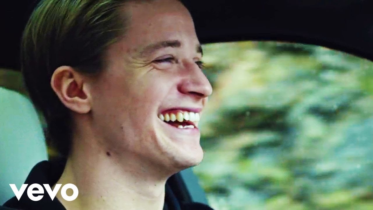 Kygo feat. Sandro Cavazza – Happy Now
